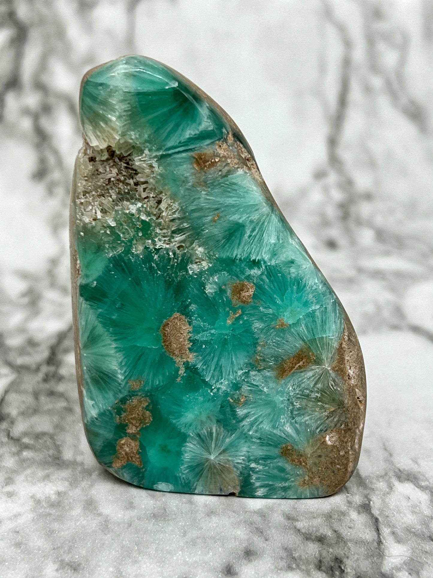 Smithsonite Specimen / Freeform