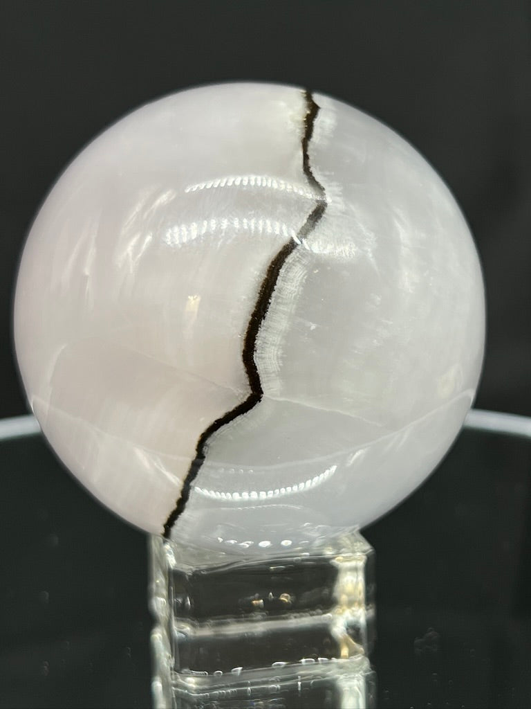 UV-Reactive Smokey-Pink Mangano Sphere