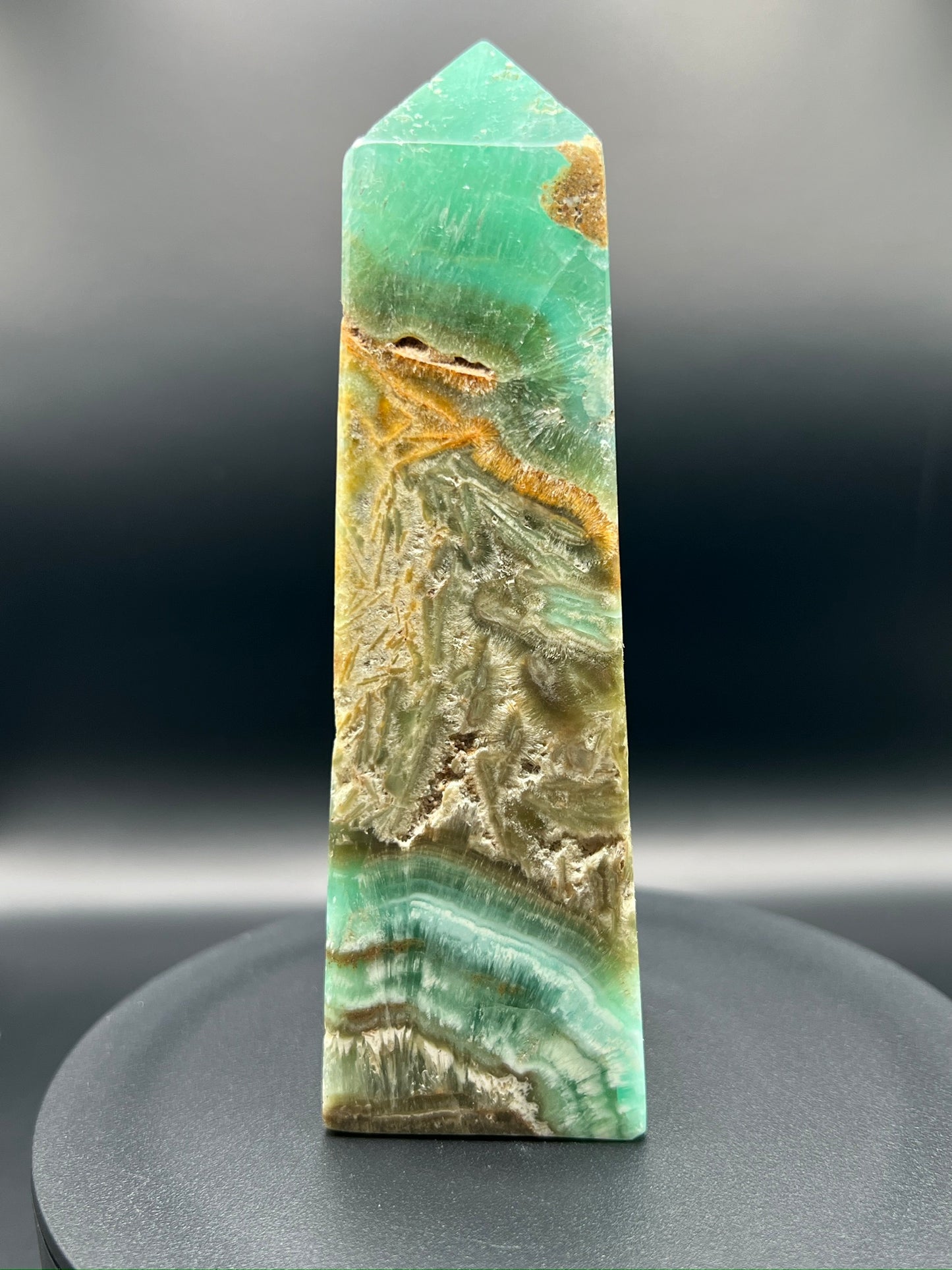 High Grade Smithsonite Tower