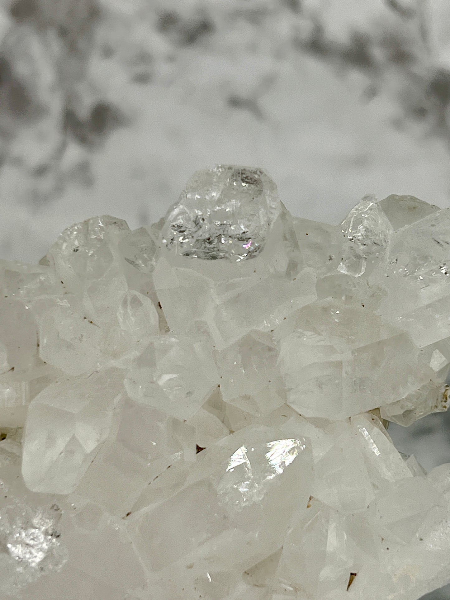 Clear Quartz Specimen π Rainbow Inclusions