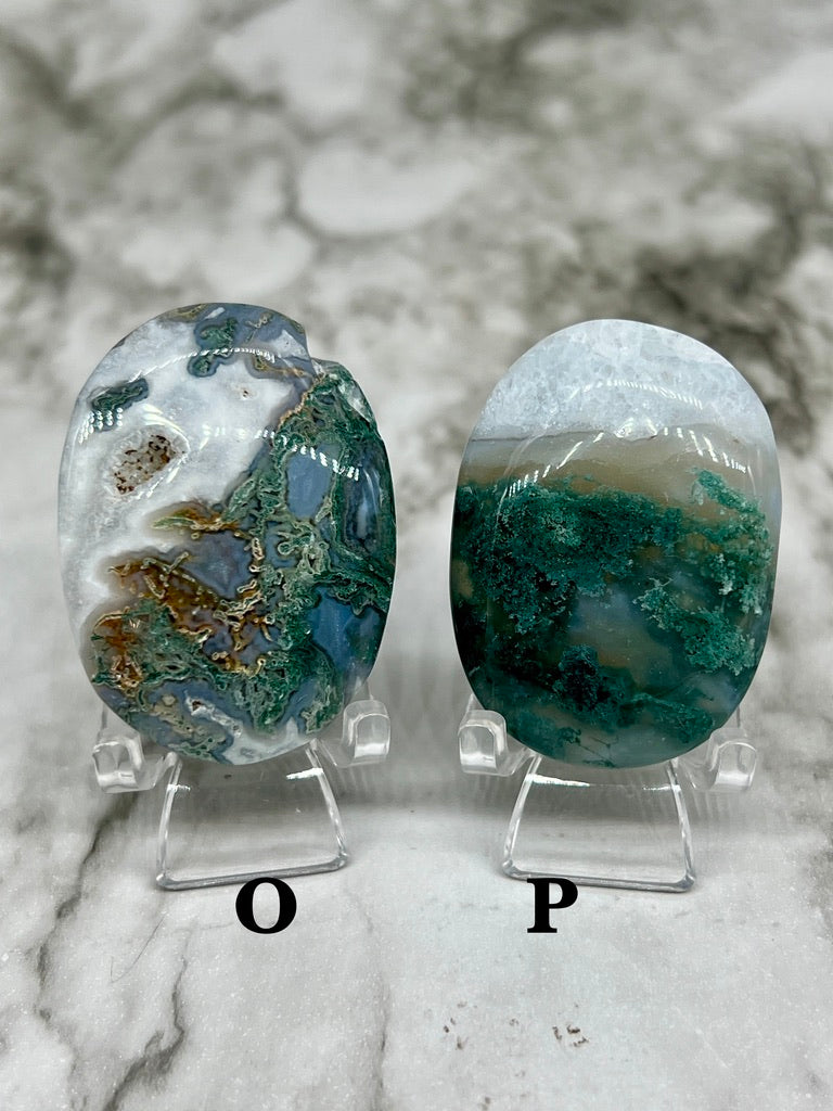 Moss Agate Palm Stone