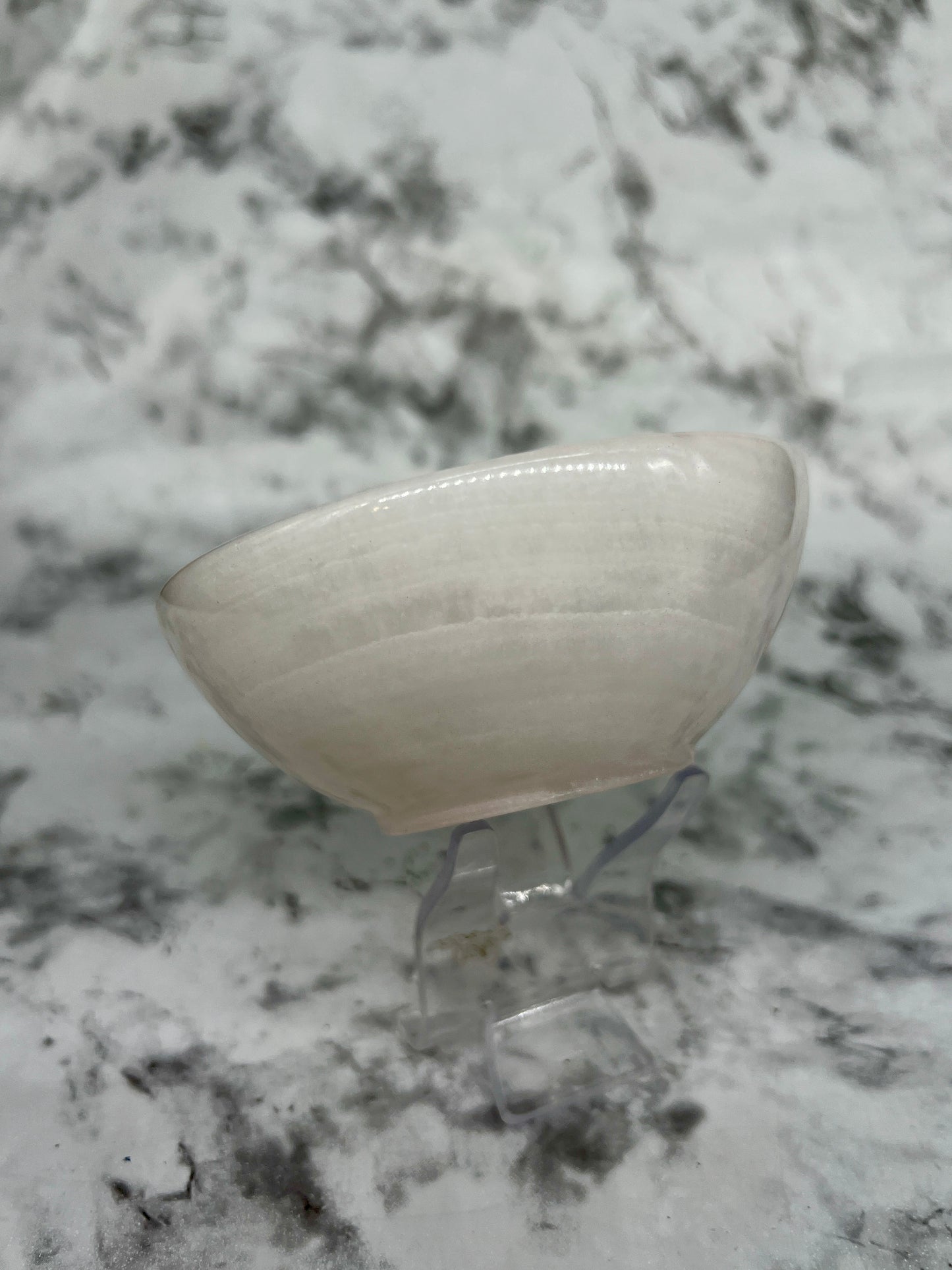 Pink Mangano Bowl / Carving