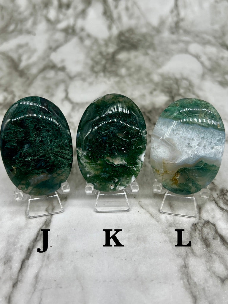 Moss Agate Palm Stone