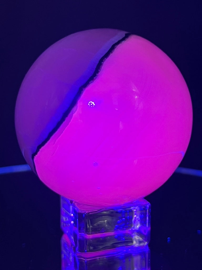 UV-Reactive Smokey-Pink Mangano Sphere