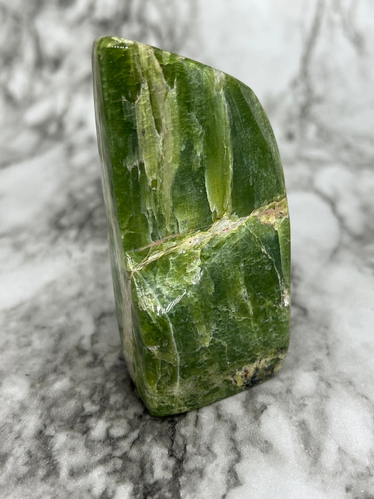 Tremolite Freeform