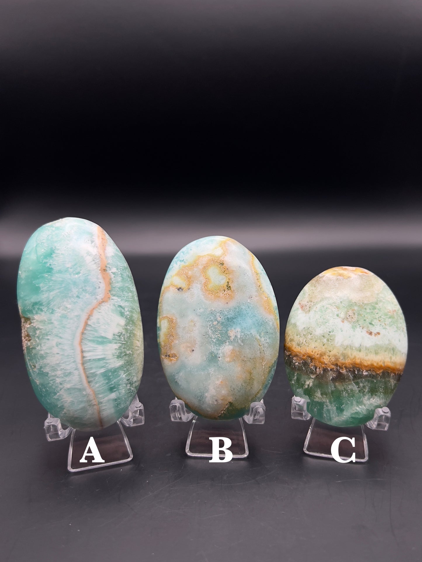 High Grade Smithsonite Palm Stone