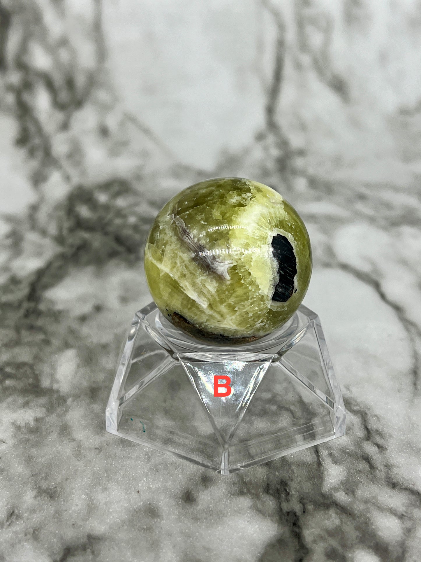 Brucite Mini Sphere