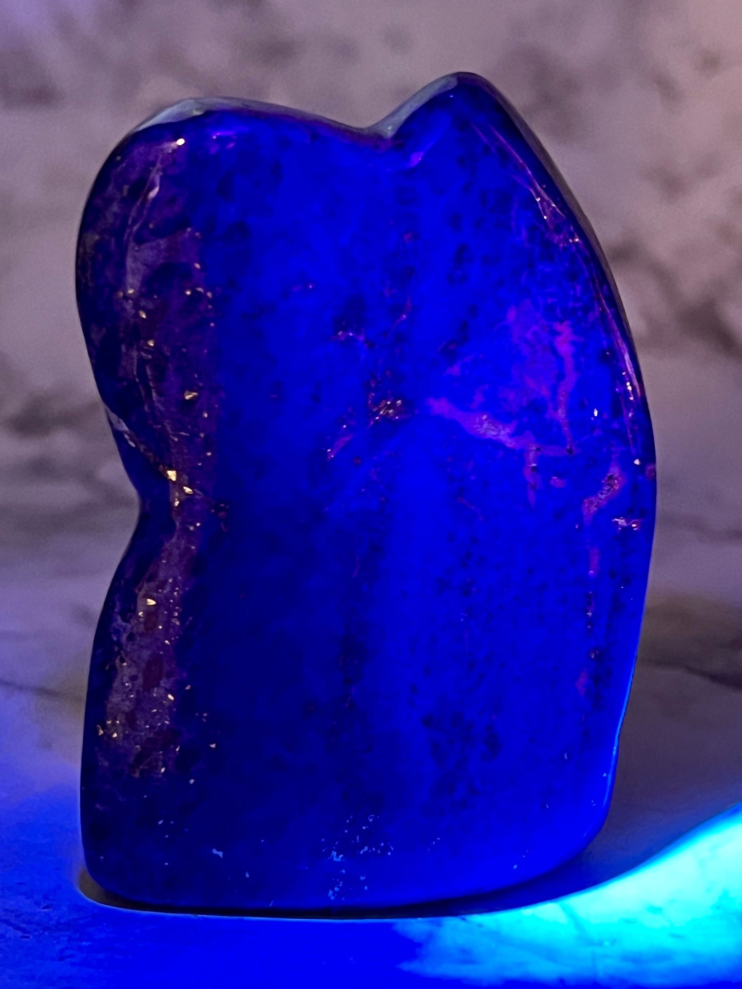 UV-Reactive Lapis Freeform