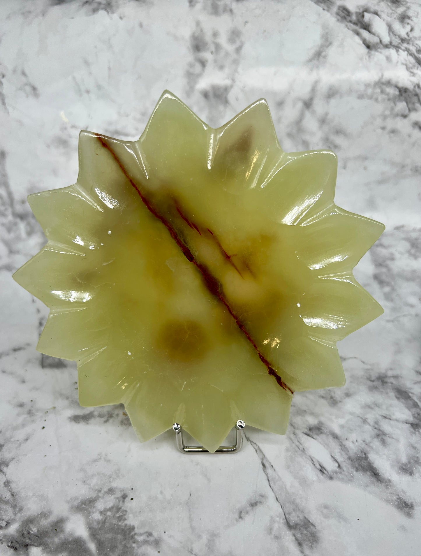 Onyx Sunflower Bowl / Carving