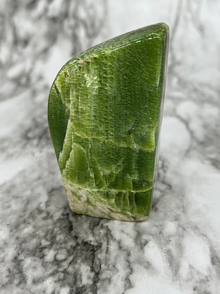 Tremolite Freeform