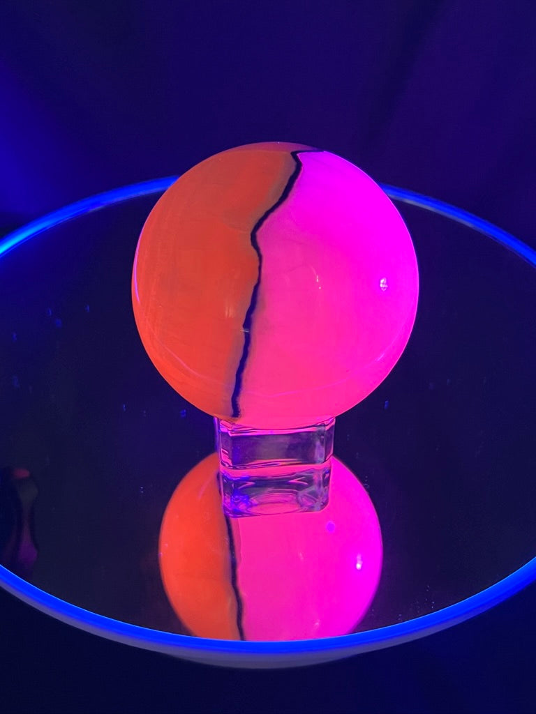 UV-Reactive Smokey-Pink Mangano Sphere