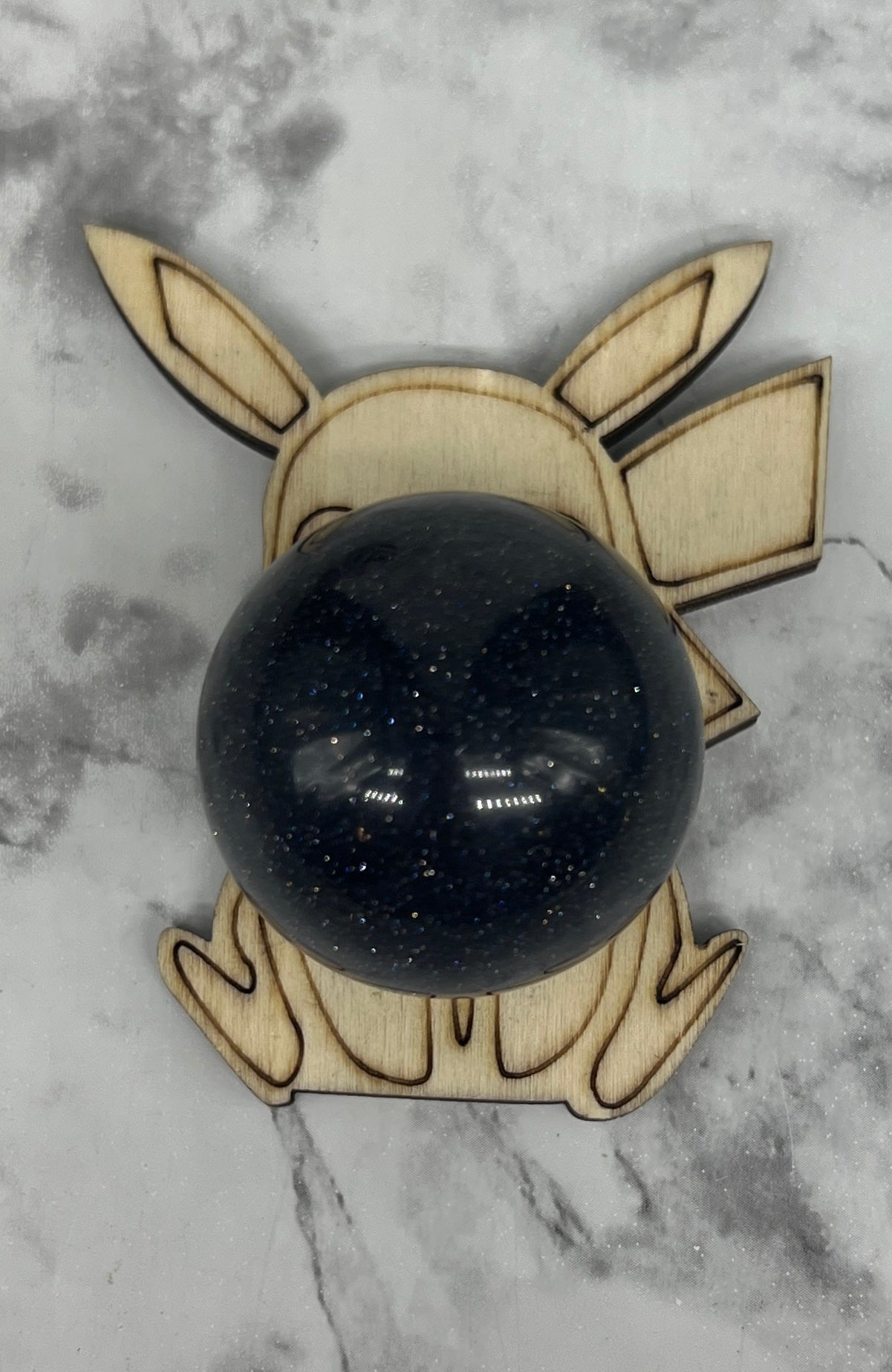 Wooden Pikachu Sphere Holder