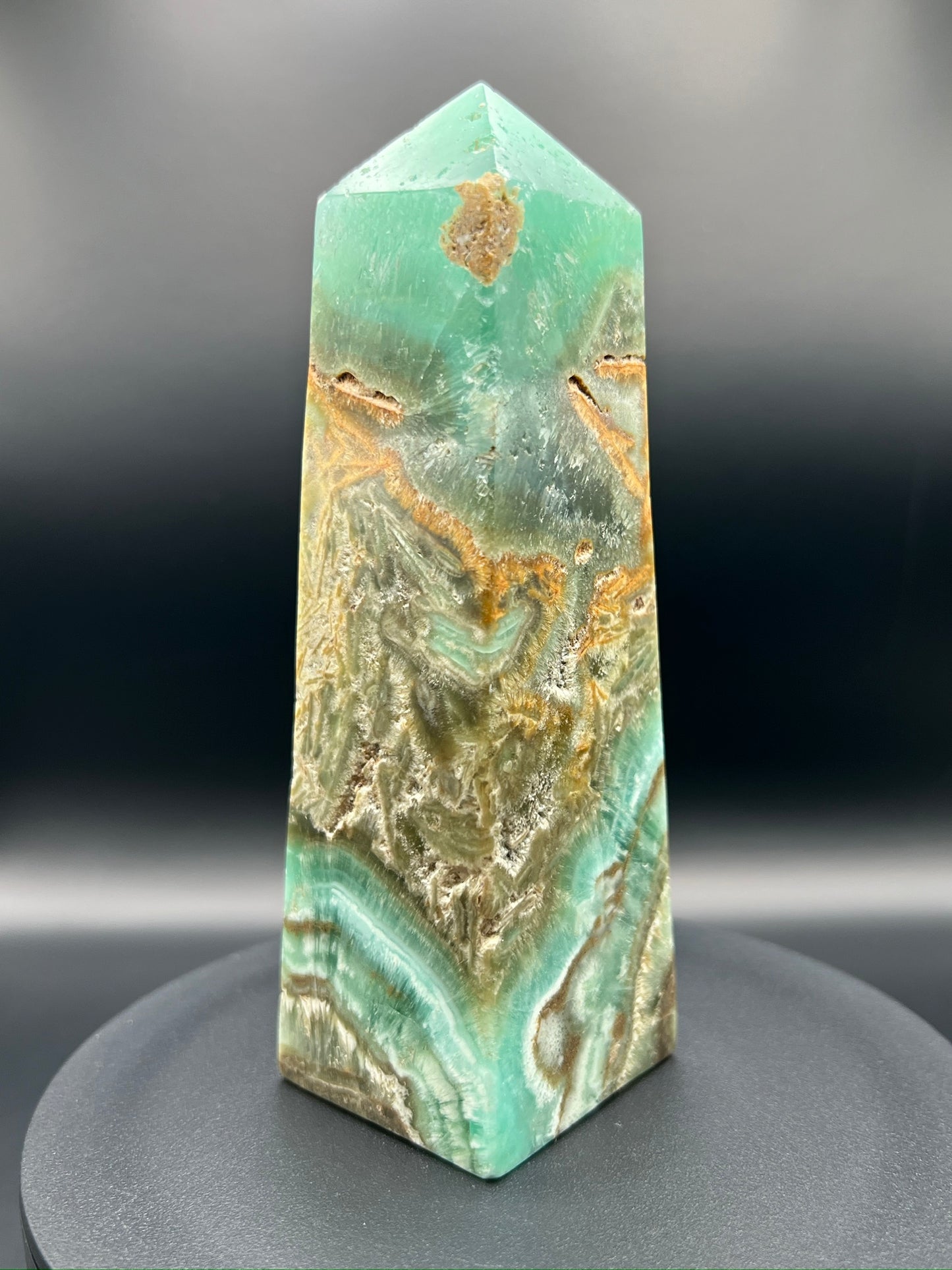 High Grade Smithsonite Tower