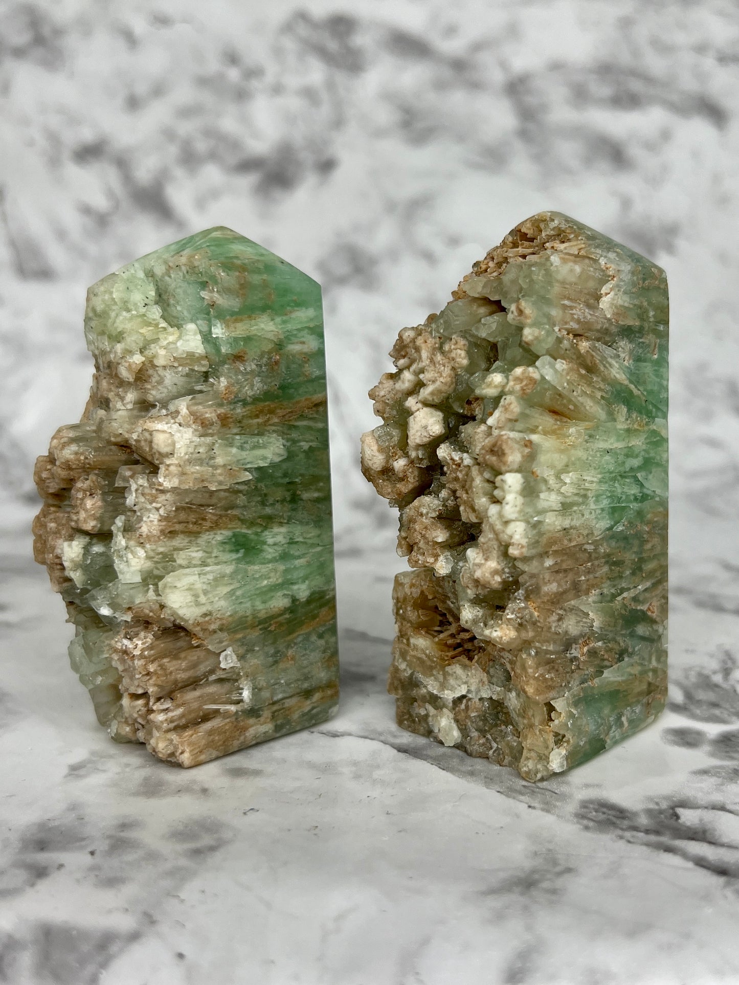 Smithsonite Specimen Tower