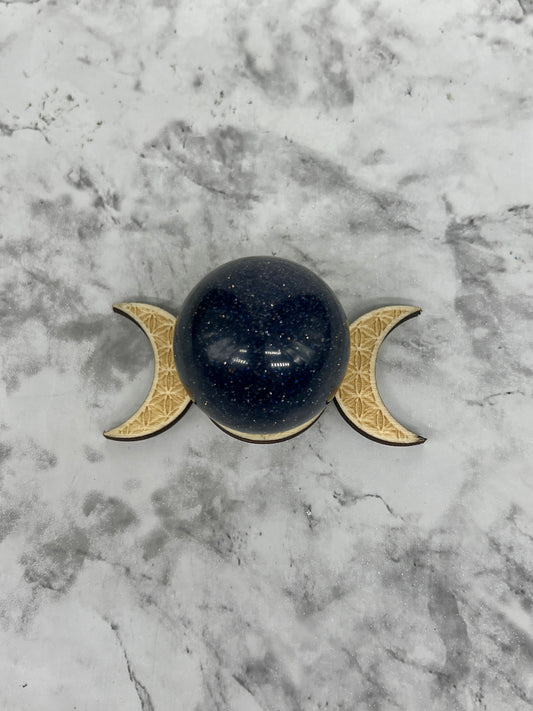 Triple Moon Sphere Holder