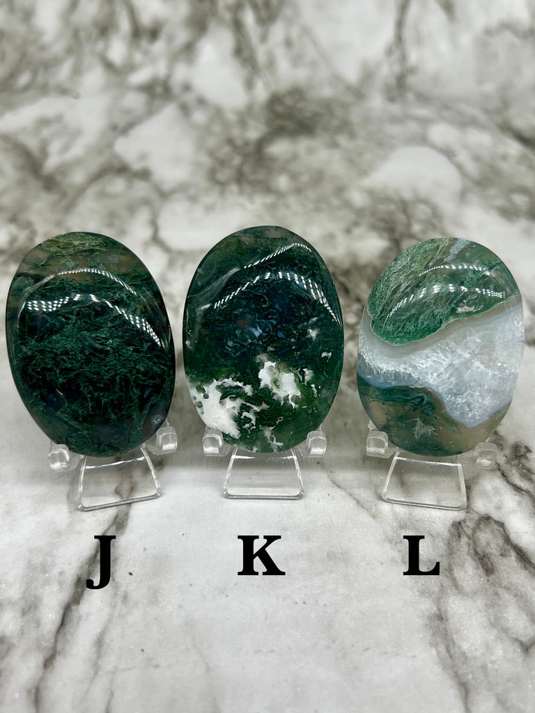 Moss Agate Palm Stone