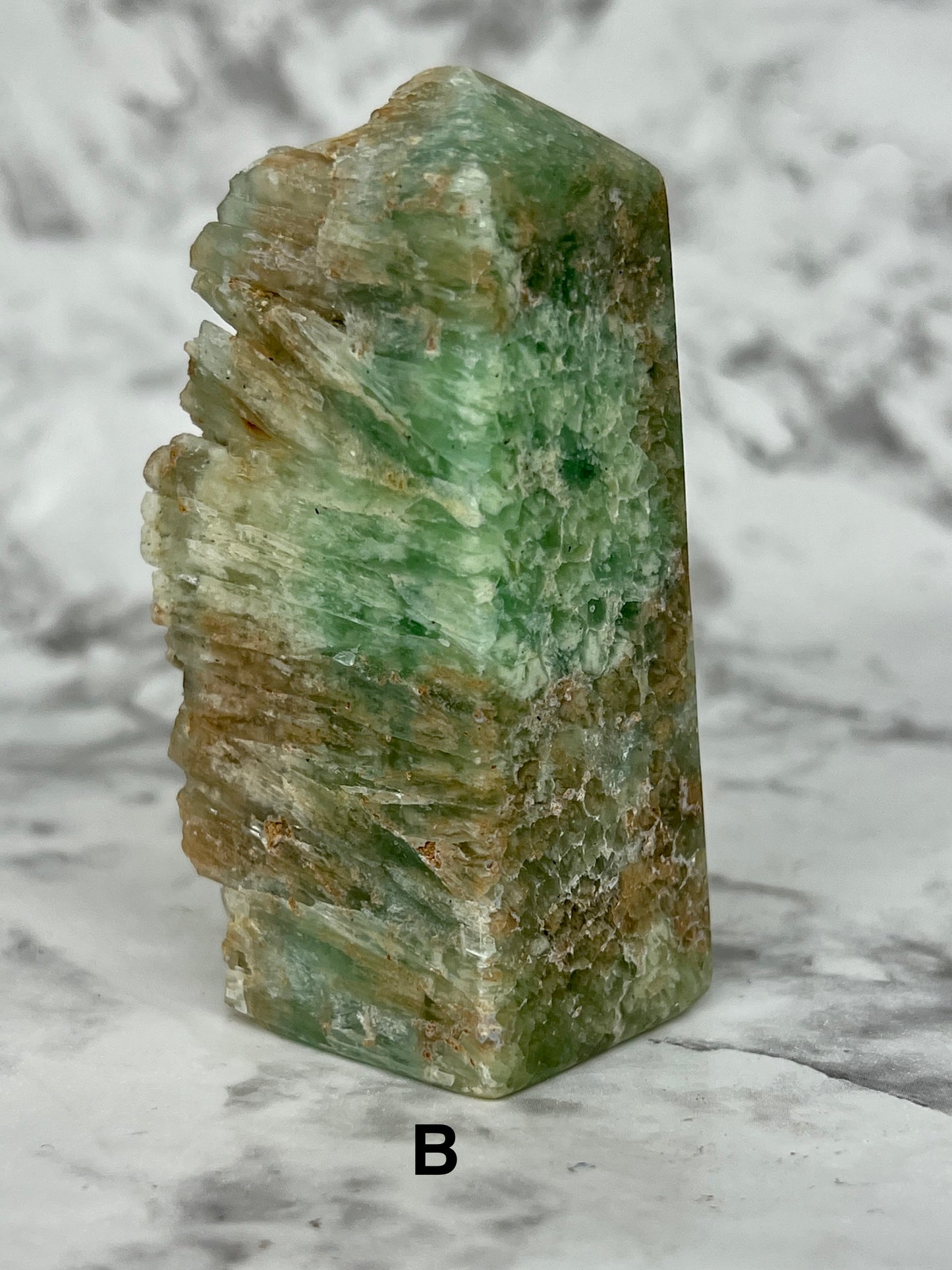 Smithsonite Specimen Tower