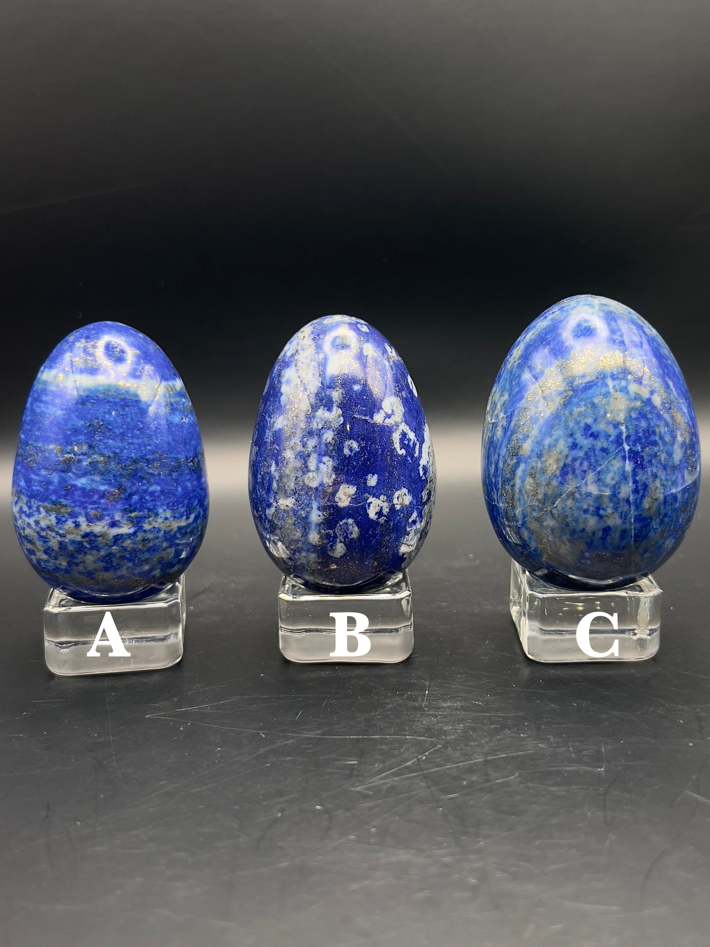 High Quality UV-Reactive Lapis Egg Carving