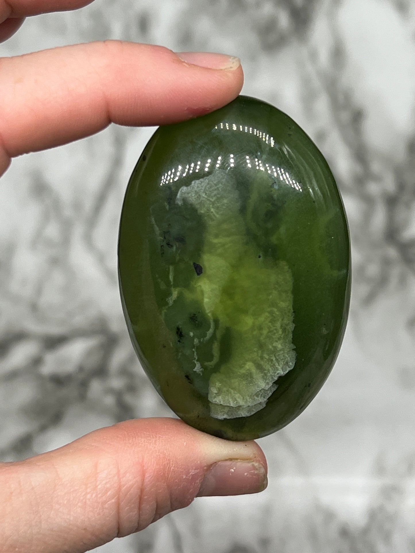 Transparent Serpentine Palm Stone